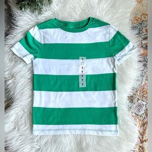 NWT OLD NAVY Short-Sleeve Crew Neck Tee (Kids' Size 8/Med.)